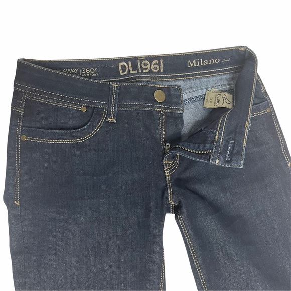 DL1961 Milano Boot Cut Jeans size 26 - Picture 10 of 12